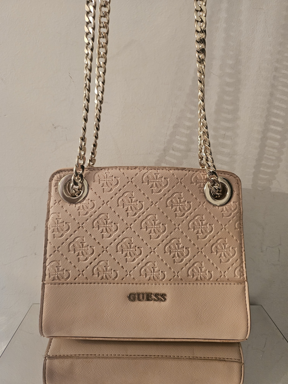GUESS Beige Quilted Logo Chain Shoulder Bag